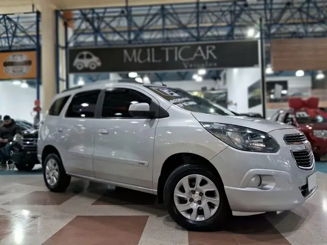Carro Chevrolet Spin 2015 LTZ 7S 1.8 (Flex) (Aut)