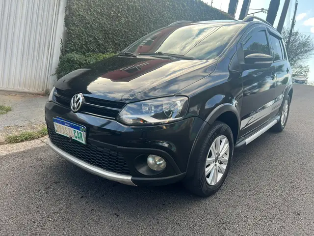 Carro Volkswagen CrossFox 2011 1.6 (Flex)