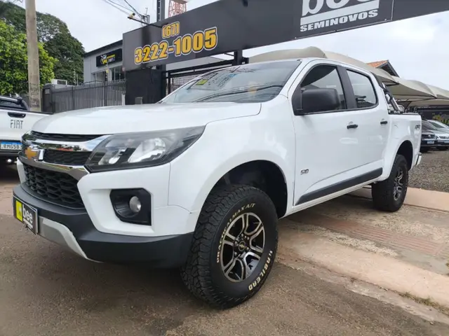 Carro Chevrolet S10 Cabine Dupla 2021 S10 2.8 CTDI LS 4WD (Cabine Dupla)