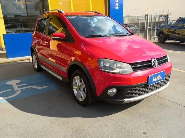 Carro Volkswagen CrossFox 2011 1.6 (Flex)