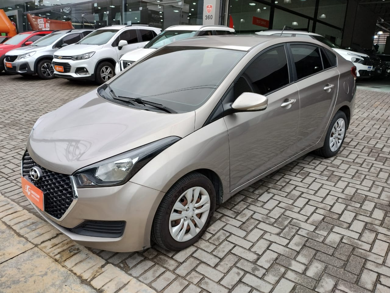 hyundai 1.6 comfort plus (flex)