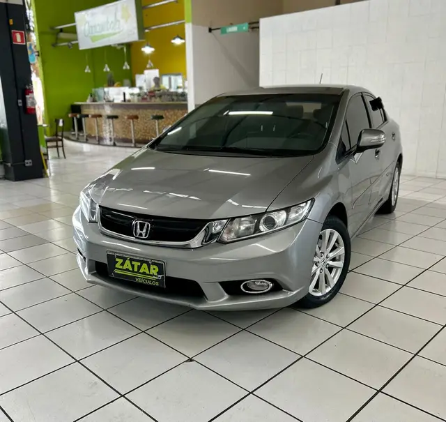 Carro Honda Civic 2014 New  LXR 2.0 i-VTEC (Aut) (Flex)