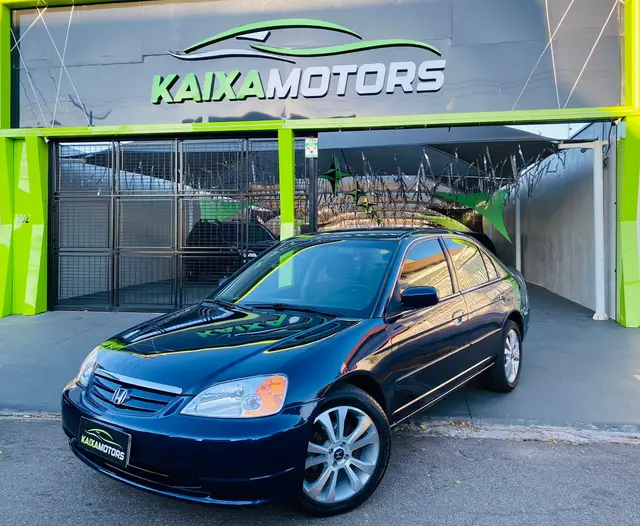 Carro Honda Civic 2002 Sedan LX 1.7 16V