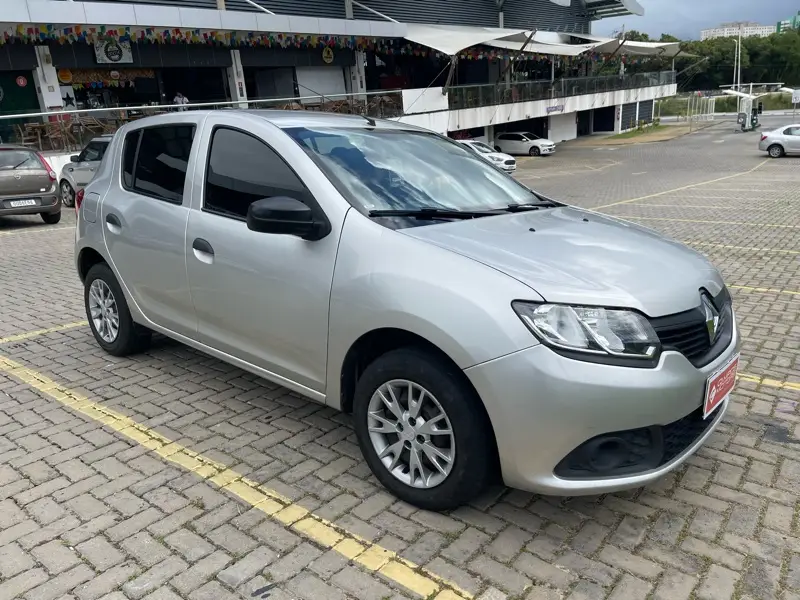Renault Sandero Authentique 1.0 12V SCe (Flex)
