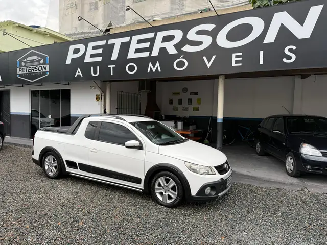 Carro Volkswagen Saveiro 2013 Cross 1.6 (Flex) (cab. estendida)