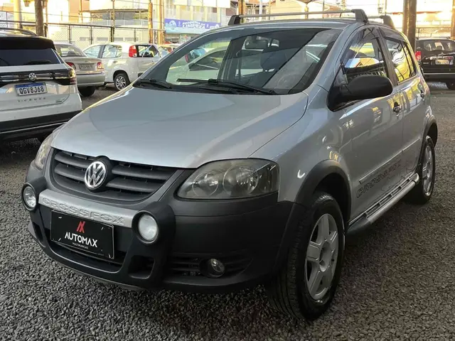Carro Volkswagen CrossFox 2010 1.6 (Flex)