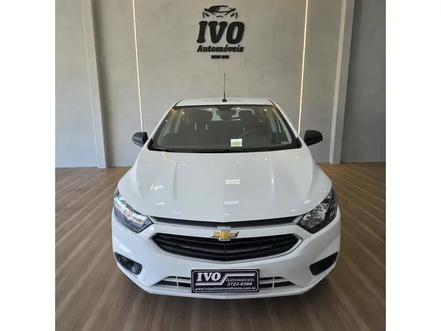 Carro Chevrolet Onix 2020 1.0 (Flex)