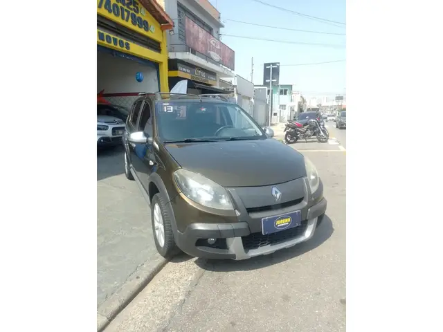 Carro Renault Sandero Stepway 2013 Rip Curl 1.6 16V (Flex)