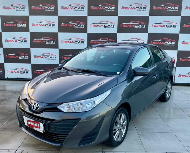 Carro Toyota Yaris Sedan 2021 1.5 XL Plus Connect CVT (Flex)