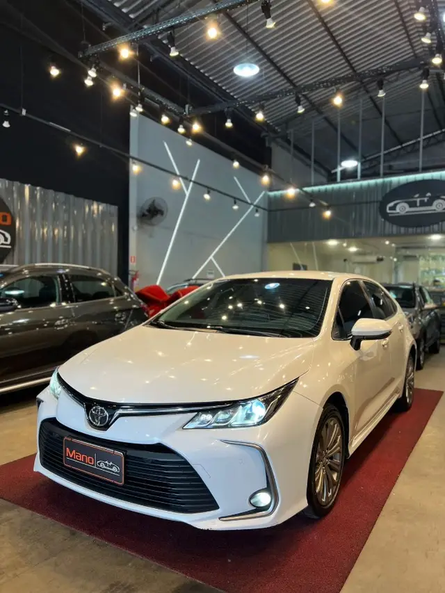 Carro Toyota Corolla 2022 XEi 2.0 Flex 16V Aut.