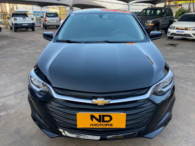 Carro Chevrolet Onix Plus 2023 1.0 Turbo (Aut.)