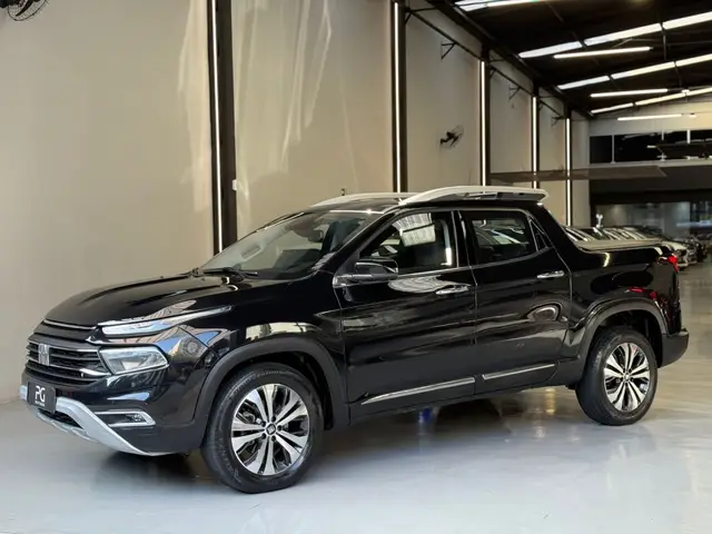 Carro Fiat Toro 2023 Volcano 1.3