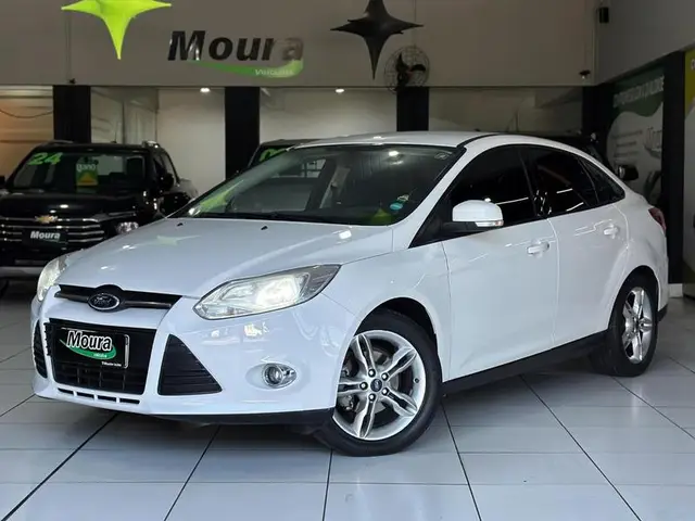 Carro Ford Focus Sedan 2014 S 2.0 16V PowerShift (Aut)