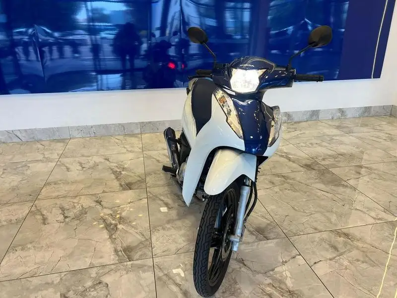 Honda ES