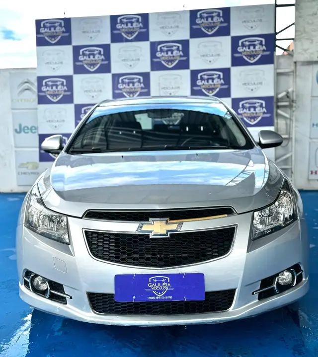 Carro Chevrolet Cruze Sport6 2014 LT 1.8 16V Ecotec (Flex)