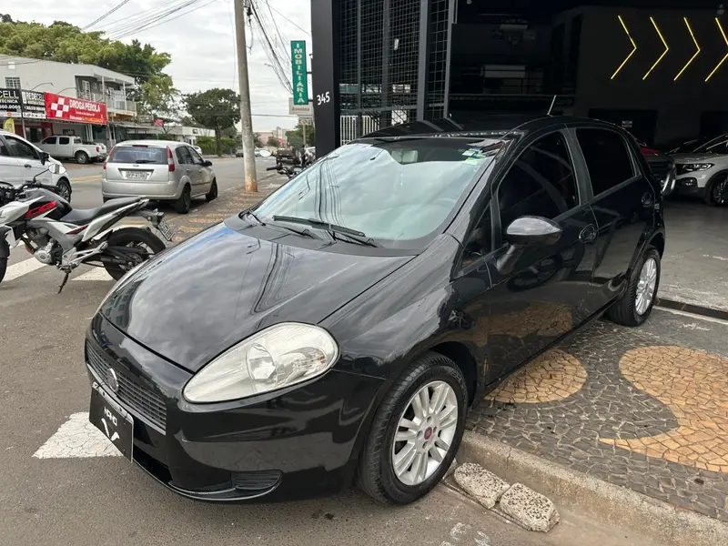 Fiat Punto Attractive 1.4 (Flex)