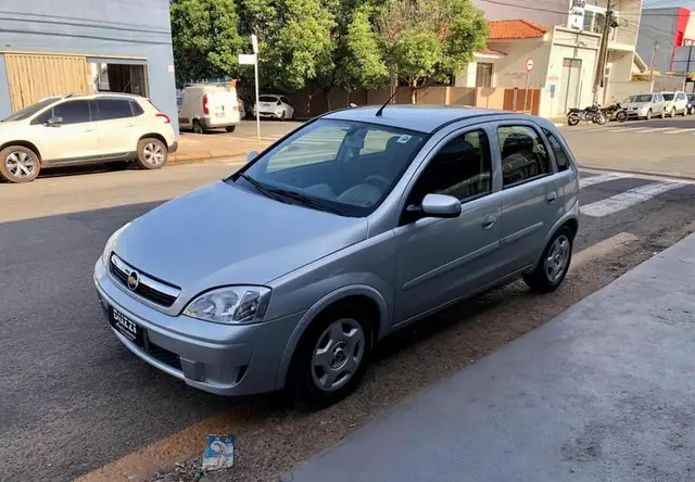 Carro Chevrolet Corsa Hatch 2008 Premium 1.4 (Flex)