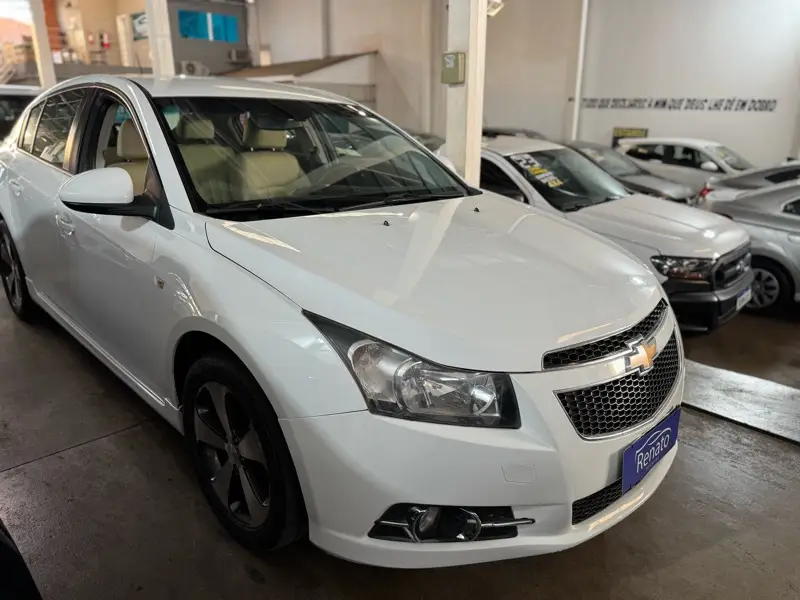 Chevrolet Cruze Sport6 LT 1.8 16V Ecotec (Flex)