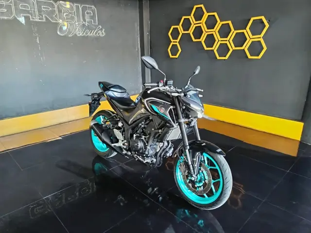 Moto Yamaha MT-03 2025 ABS
