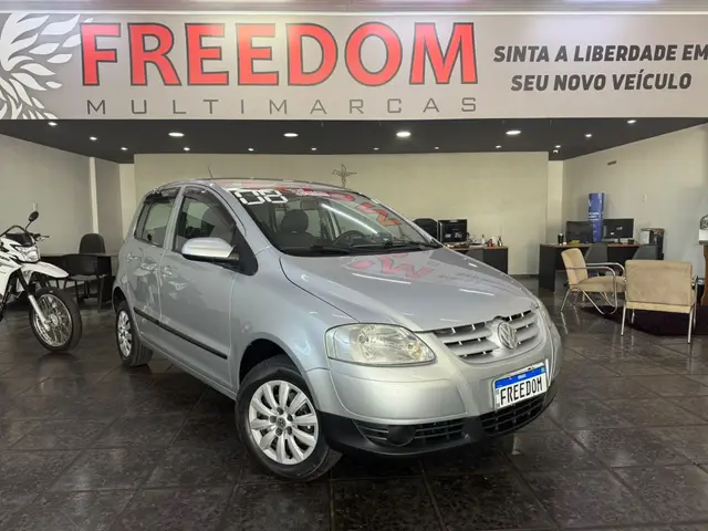 Carro Volkswagen Fox 2008 Plus 1.0 8V (Flex)