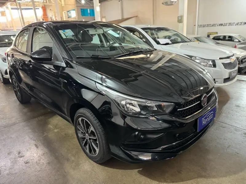 Fiat Cronos 1.3 Drive Firefly (Flex)