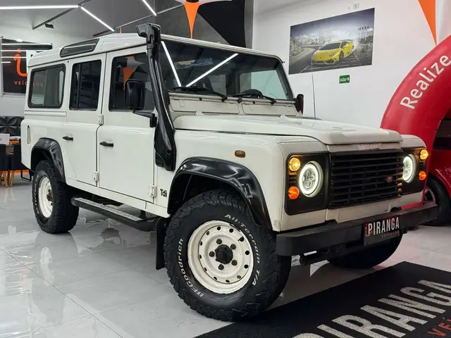 Carro Land Rover Defender 2002 110 4x4 2.5 SW
