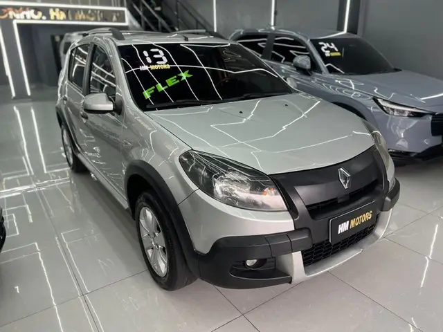Carro Renault Sandero Stepway 2013 1.6 8V (Flex)