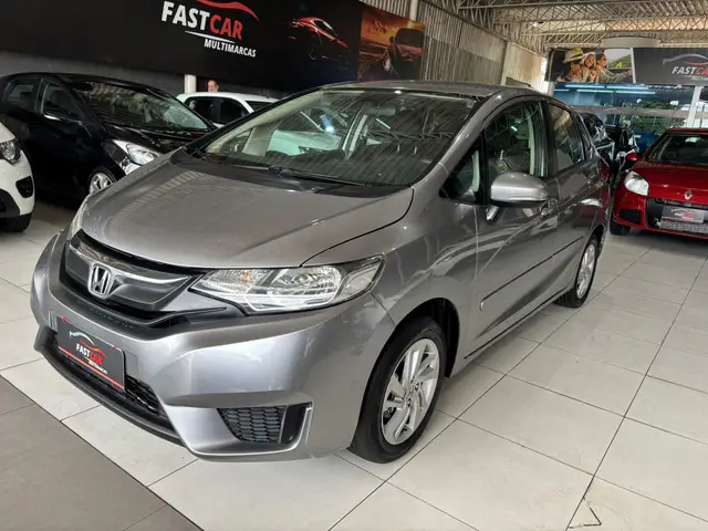 Carro Honda Fit 2015 1.5 16v LX (Flex)