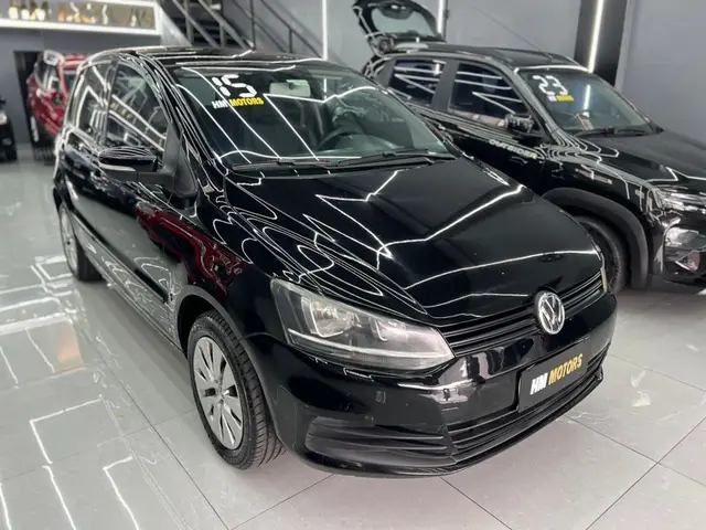 Carro Volkswagen Fox 2015 Trendline 1.0 TEC (Flex)