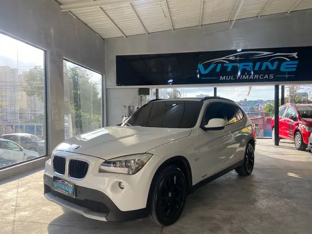 Carro BMW X1 2012 2.0 16V sDrive18i