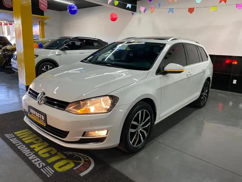 Volkswagen Golf Variant Highline 1.4 TSi DSG BlueM.