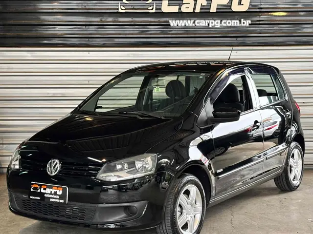 Carro Volkswagen Fox 2010 1.0 8V (Flex) 4p