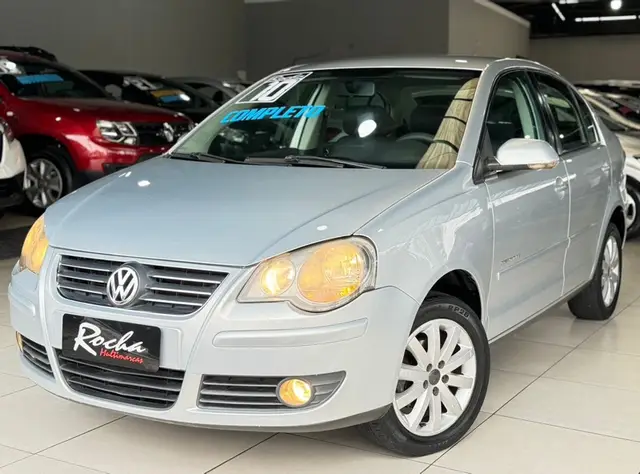 Carro Volkswagen Polo Sedan 2010 Comfortline 1.6 8V (Flex)