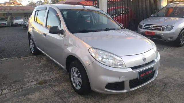 Carro Renault Sandero 2012 Authentique 1.0 16V (flex)