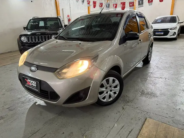 Carro Ford Fiesta Sedan 2014 S 1.0 8V Flex 4p