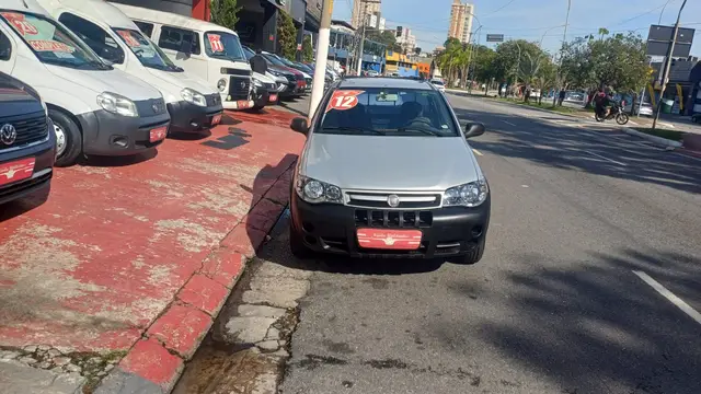 Carro Fiat Strada 2012 Fire 1.4 (Flex)