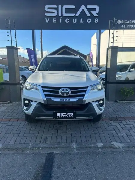 Carro Toyota Hilux Cabine Dupla 2019 Hilux 2.8 TDI SRX CD 4x4 (Aut)