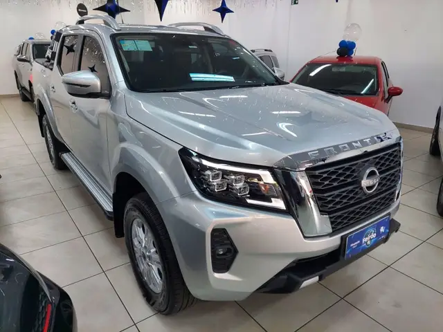 Carro Nissan Frontier 2025 XE 2.3 Turbo 4x4
