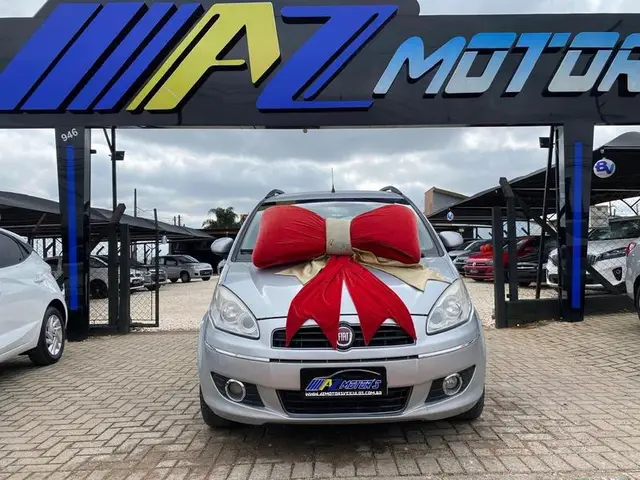 Carro Fiat Idea 2011 Essence 1.6 16V E.TorQ (Flex)