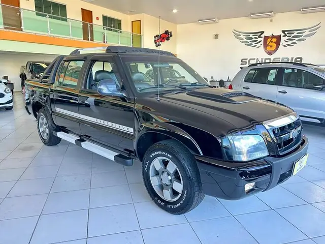 Carro Chevrolet S10 Cabine Dupla 2011 S10 Executive 4x2 2.4 (Flex) (Cab Dupla)