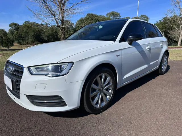Carro Audi A3 Sportback 2015 A3 1.4 TFSI Sportback Attraction S Tronic