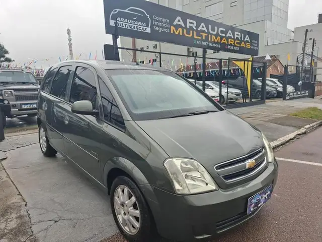 Carro Chevrolet Meriva 2011 Joy 1.4 (Flex)