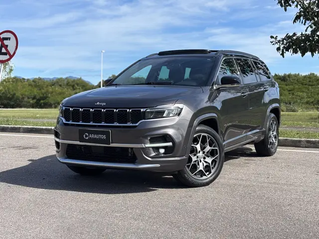 Carro Jeep Commander 2022 Overland T270 Flex (Aut)