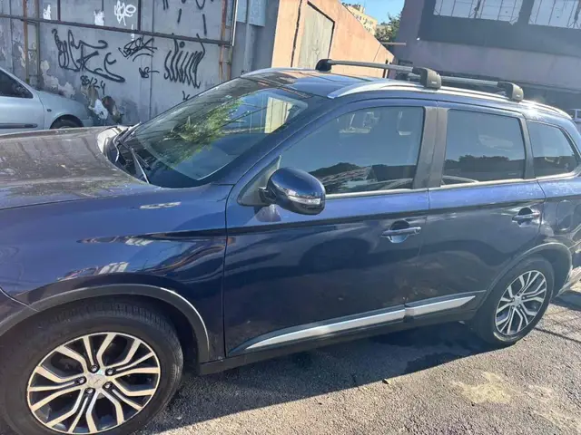 Carro Mitsubishi Outlander 2018 2.0 16V CVT