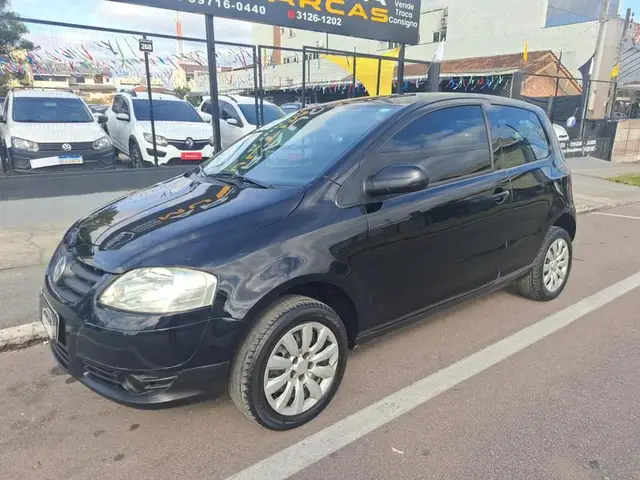 Carro Volkswagen Fox 2010 1.0 8V (Flex) 2p