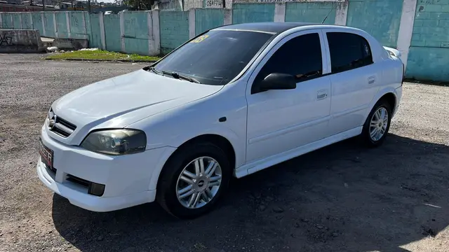 Carro Chevrolet Astra Hatch 2008 Advantage 2.0 (Flex)