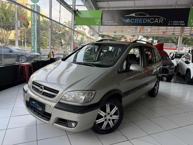 Carro Chevrolet Zafira 2011 Elegance 2.0 (Flex) (Aut)