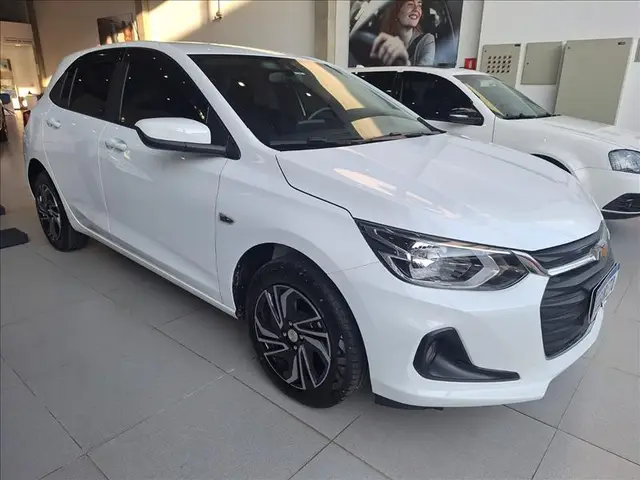 Carro Chevrolet Onix 2024 LT 1.0 Turbo