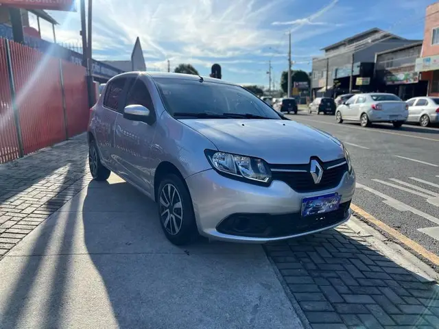 Carro Renault Sandero 2015 Authentique HIi-Power 1.0 16V (Flex)