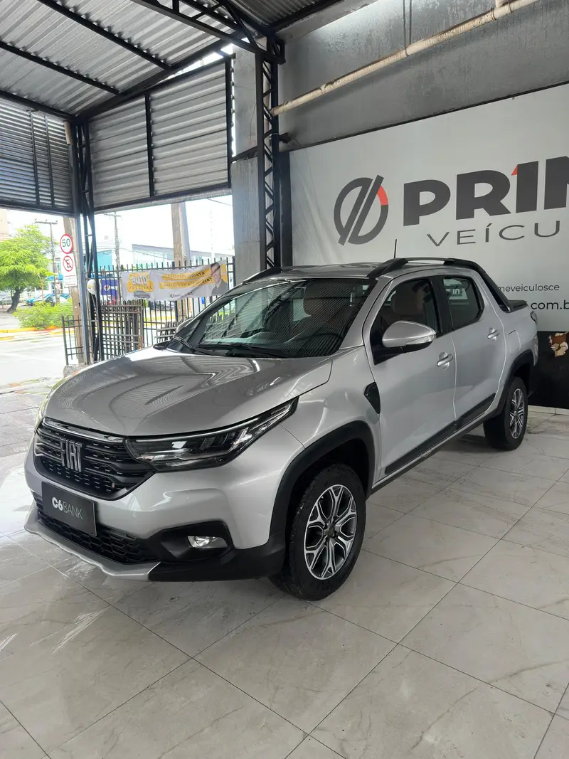 Fiat Strada Volcano 1.3 CD (Flex)